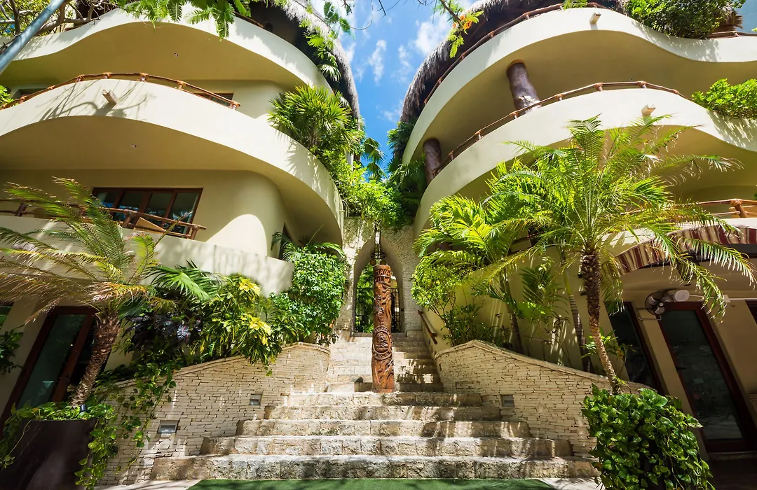 Maya Villa Condo Hotel And Beachclub-1