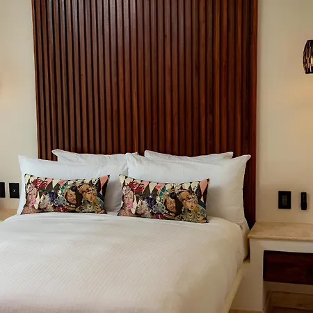 Maya Villa Condo Hotel And Beachclub-2